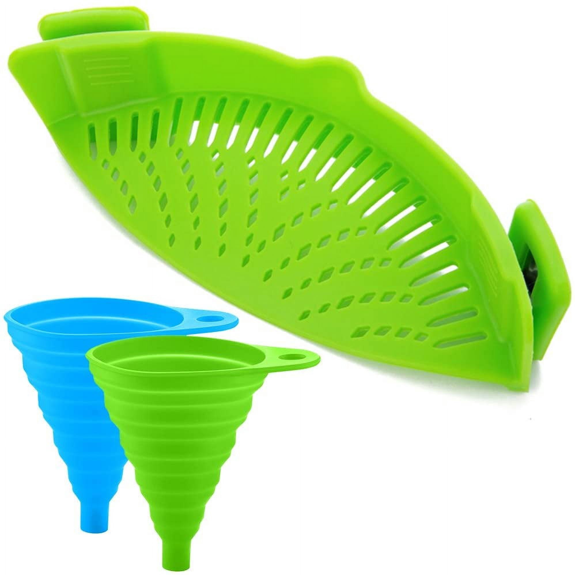 Silicone filter with 2 foldable funnels - connect the filter to the pot ...