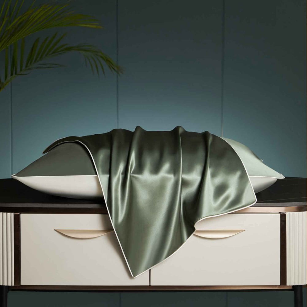 Silk Pillowcase, 100% Pure Mulberry Silk 19 Momme Pillow Cases Cover for Hair and Skin (Queen Size*2 Piece, Olive Green)