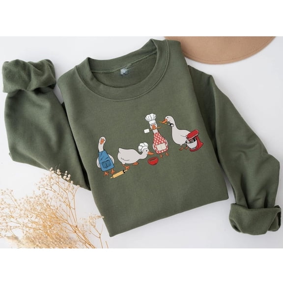 Silly Goose Baker Sweatshirt, Cute Baking Pullover, Baker Sweater, Cozy Kitchen Aesthetic, Baking Lover Clothing