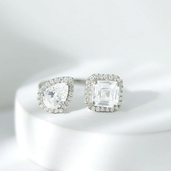 Silvago Jewel 1.5 Ct VVS1/D Pear Cut Lab Created Lab Created Diamond Wedding Ring - Toi Et Moi Anniversary Ring For Wife - 14 14K White Gold Plated Silver Ring - Halo Diamond Engagement Ring