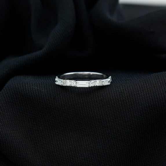 Silvago Jewel 1 Ct VVS1/D Baguette Cut Stacking Diamond Wedding Rings for Women - Anniversary Gifts - 14K White Gold Plated Rings - Popular Wedding Gifts - Wedding Band - Wedding Gifts for Bride