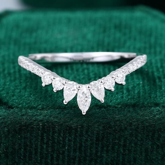 Silvago Jewel Marquise Cut Excellent 1.5 Ct Diamond Ring For Women's - Silver 14l 14K White Gold Plated Ring - V Shape Diamond Rings for Women's - Trendy Chevron Diamond Rings - 6th Anniversary Gifts