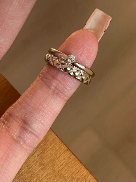 Silver-3 Quilted Criss-Cross Stacking Ring With Single Rhinestone For Women