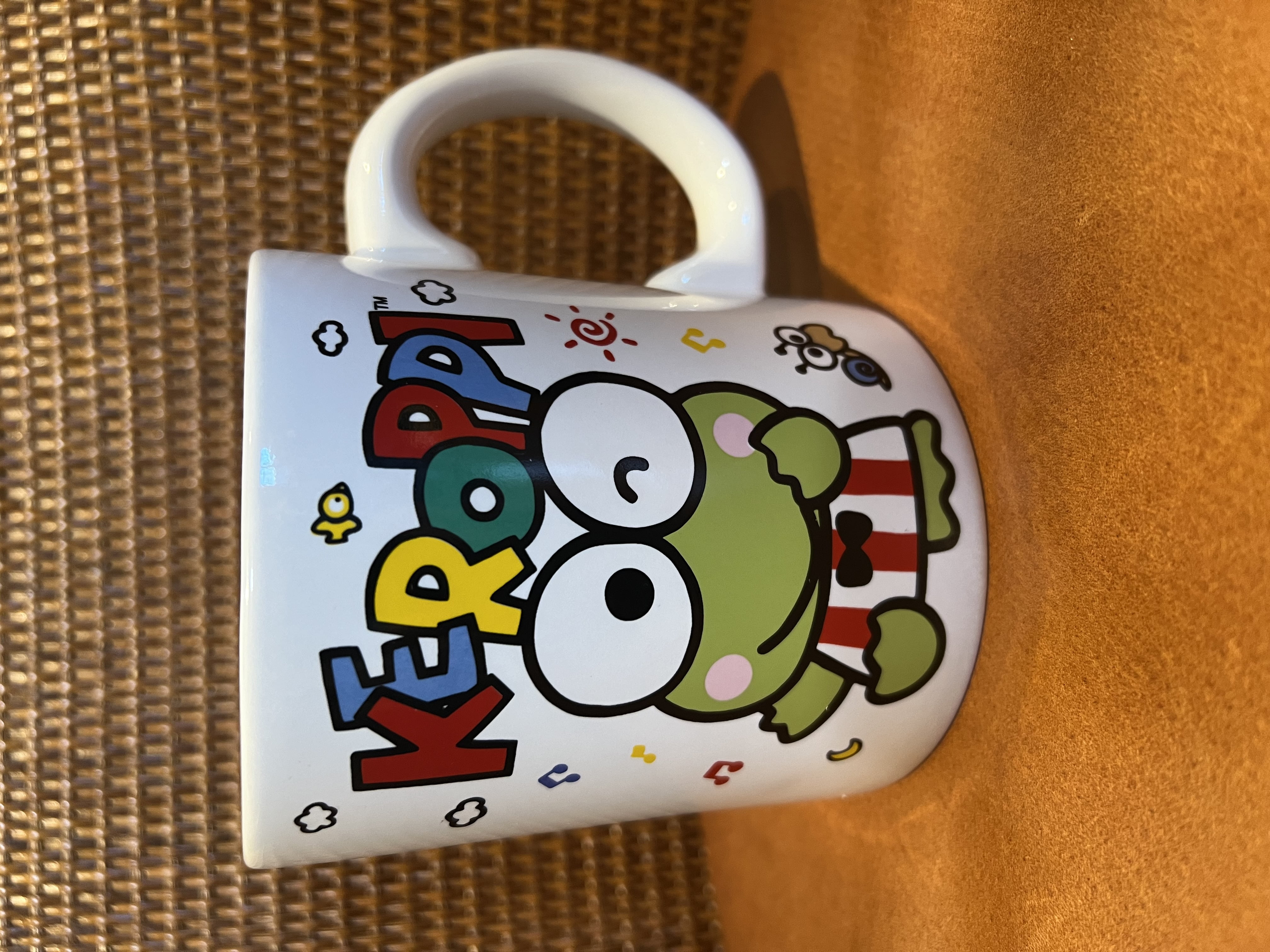 Silver Buffalo Sanrio Hello Kitty and Friends Keroppi Winking With Frog Ceramic Mug, 20 Ounces Kitty and Friends - Keroppi