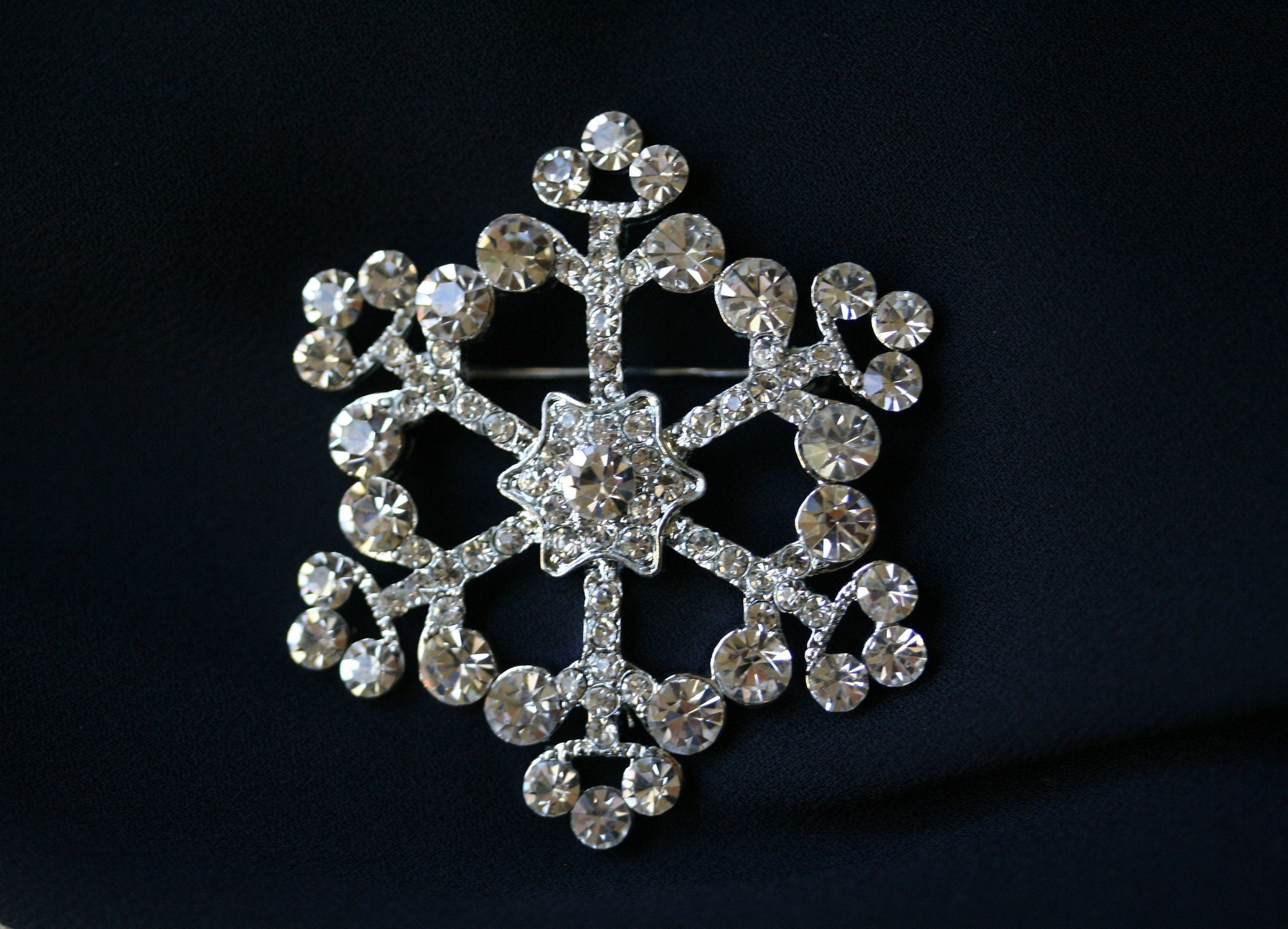 Ticoe Christas Rhinestone Clear Snowflake Flower Brooch for Winter