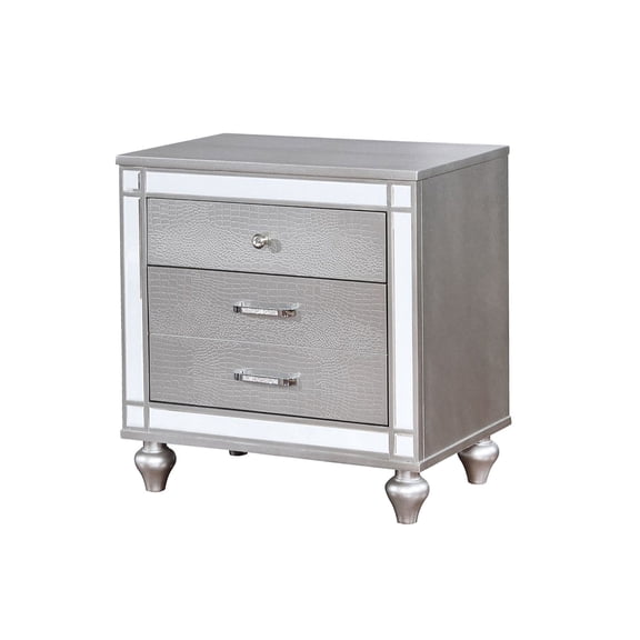Silver - French Dovetail Construction - Bedroom Setting - Durable Build