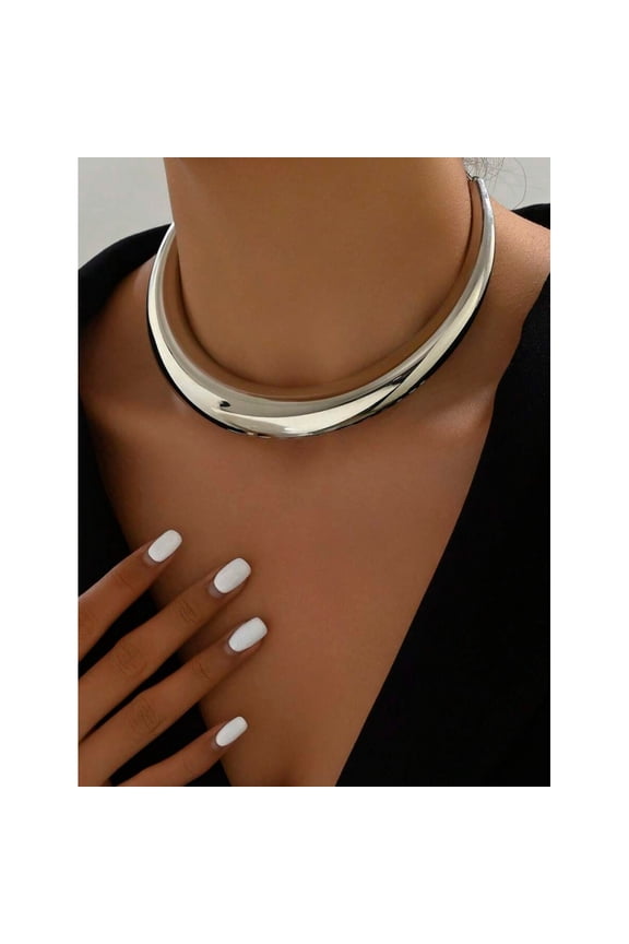 Silver Glossy Minimalist Choker Necklace Simple Metallic Collar Style