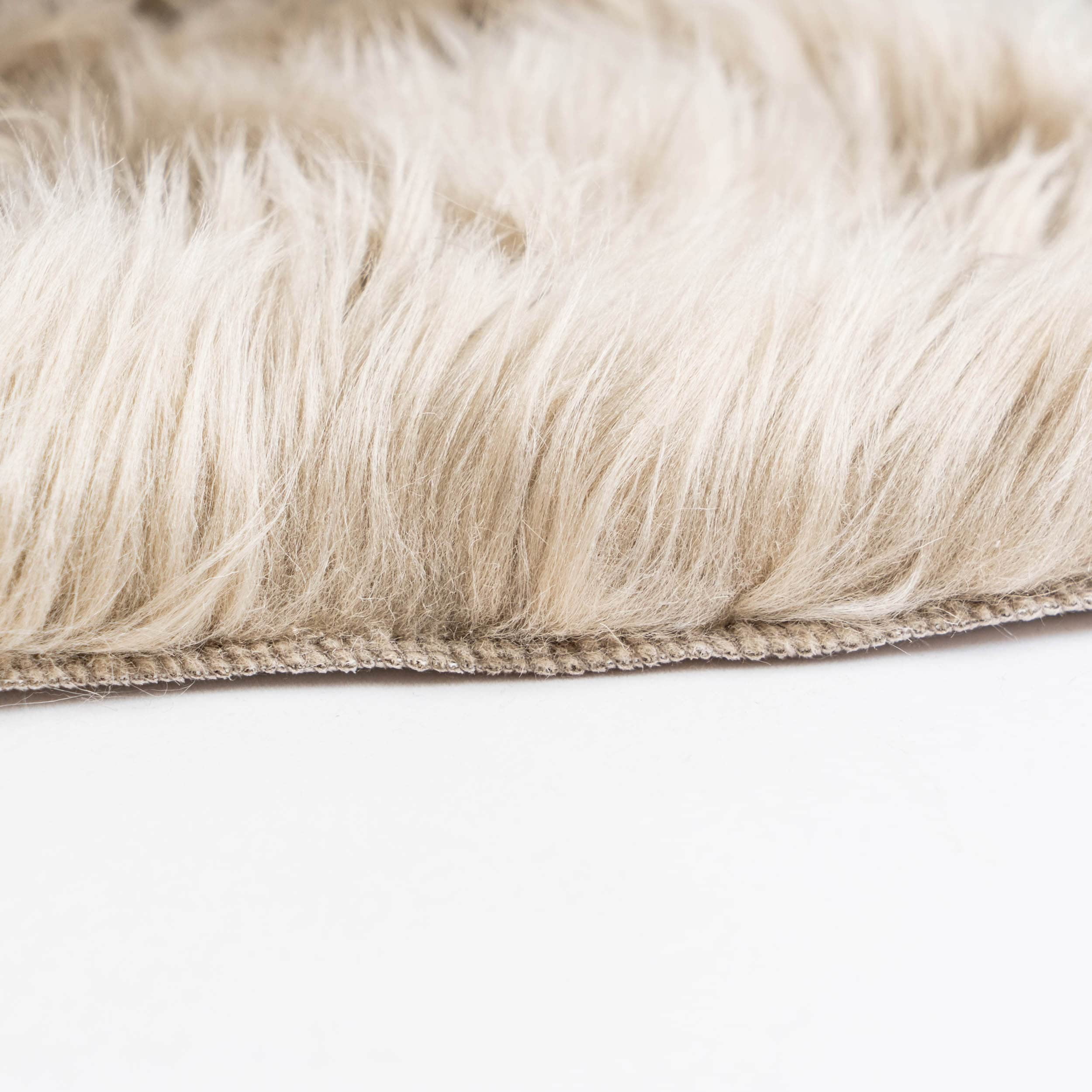 Silver Orchid Parrott Faux Fur Sheepskin Area Rug Light Brown 5' x 7' 5