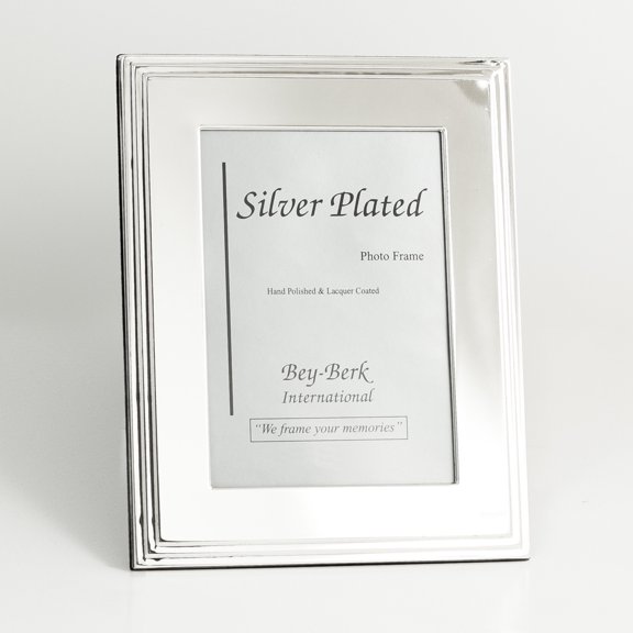 Silver Plated 8"x10" Picture Frame with Easel Back.
