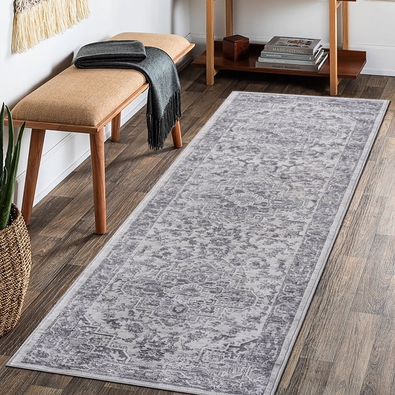 Silver Polyester Rug, Latex Free and Non-Shedding / Stain Resistant for Dorm Room