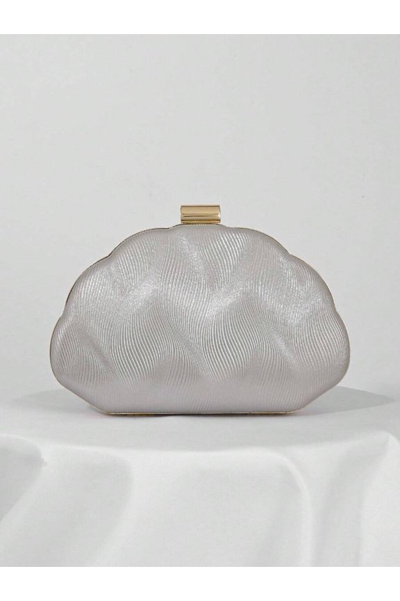 Silver Ribbed Seashell Clutch Evening Bag With Gold-Tone Clasp