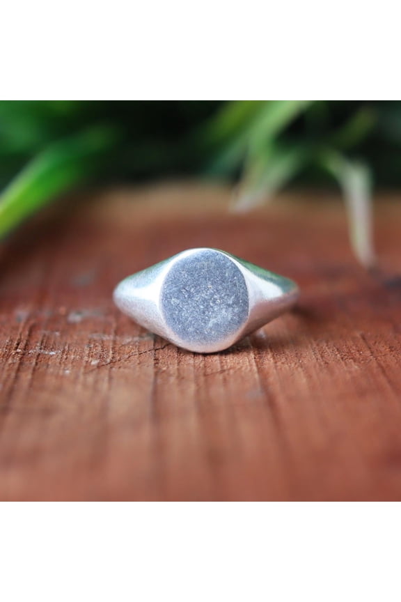 Silver Signet Ring, 925 Sterling Silver Ring, Men's Signet Ring, Statement Ring, Minimalist Round Face Ring, Custom Engravable Men’s Jewelry