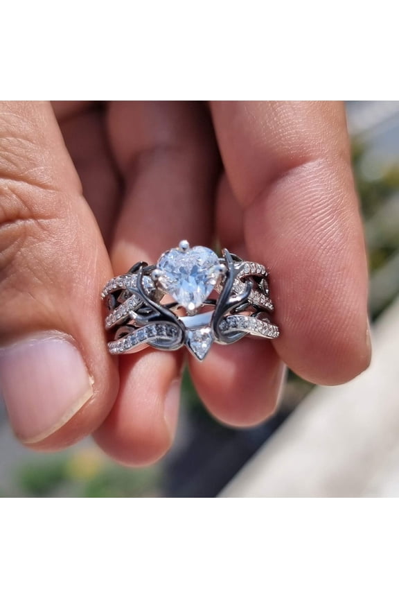 Beautiful Deer Antler Wedding & Engagement Ring Set Heart Cut CZ Bridal Ring Set for Her