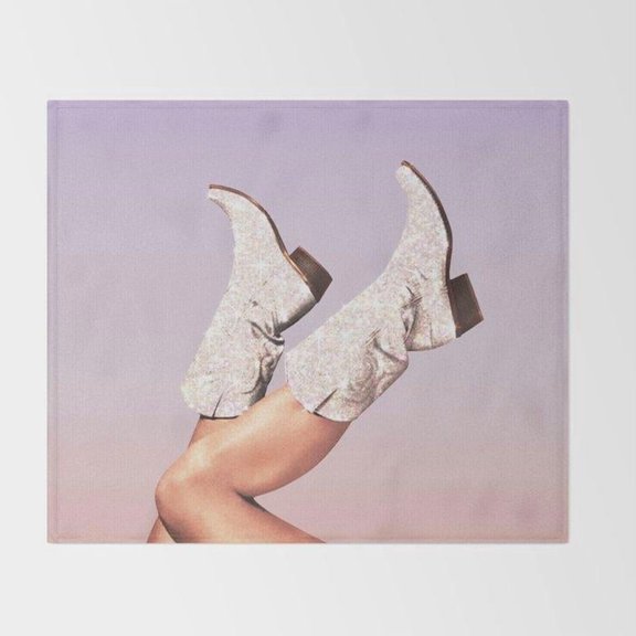 Silver Western Boots on Lavender Fleece Blanket, Polyester Fleece Fabric, 280 GSM, Western Style