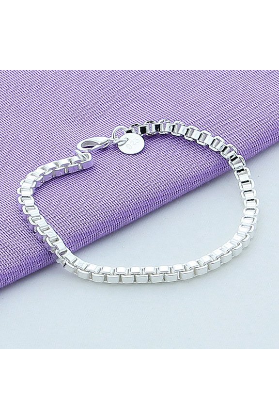 Silver-plated Fashion Square Box Bracelet