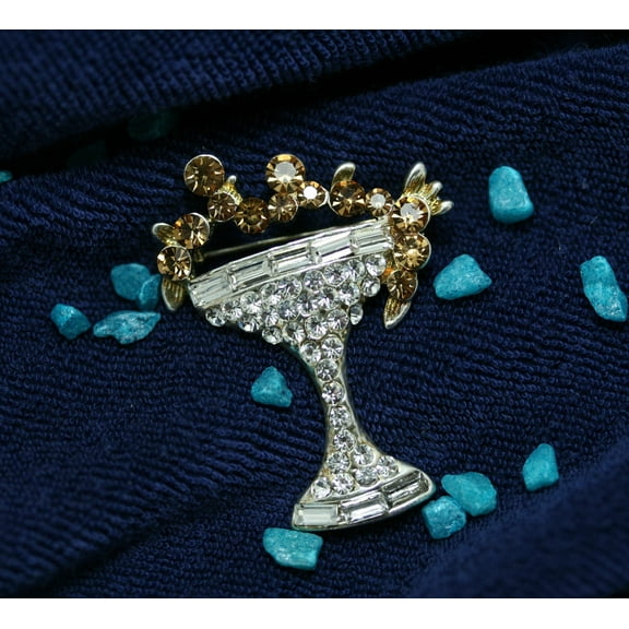Silver-plated Rhinestone Pell Champagne Glass Brooch Pin