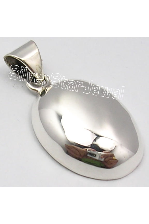 .925 Pure Silver Beautiful Oval Style Pendant 2.8 CM Birthday Gift Made In India