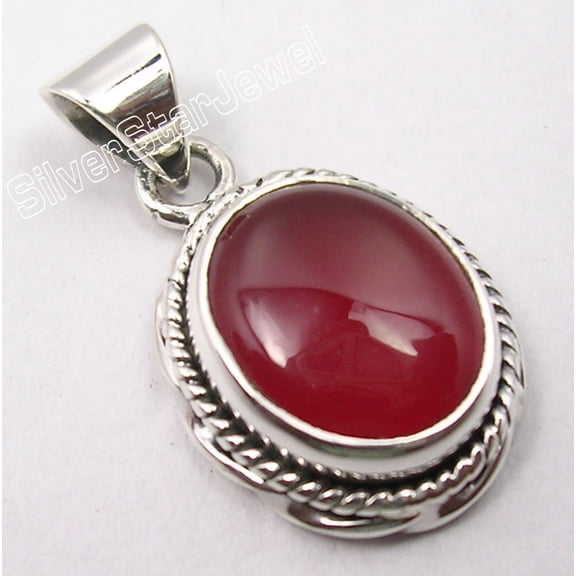 SilverStarJewel 925 Solid Silver Cabochon Oval Red Carnelian Gem Traditional Pendant 2.4 CM