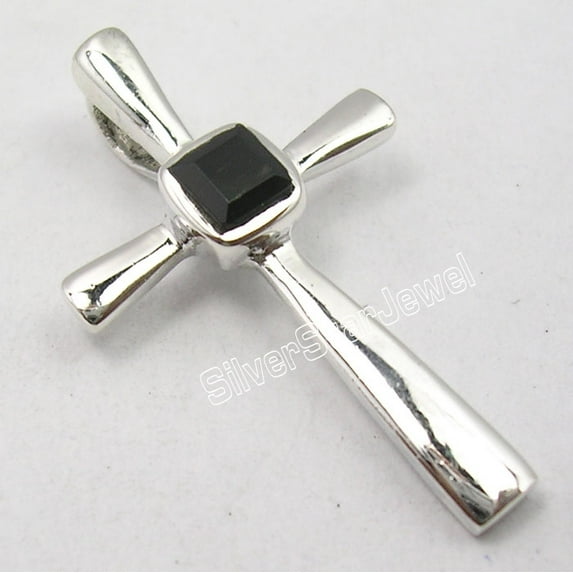 SilverStarJewel 925 Solid Silver High End Black Onyx Square Gem Bestseller Cross Pendant 3 CM