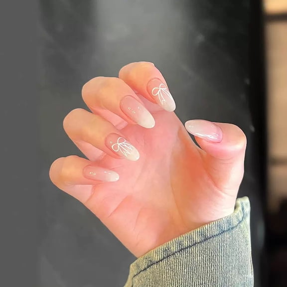 Simple And Gentle Nude Manicure Fake Nail Patch Finished Product