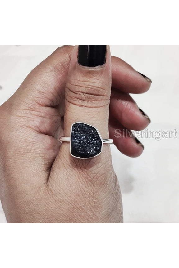 Simple Blue Sapphire Ring, Rough Blue Sapphire Ring, September Birthstone, Plain Ring, 925 Sterling Silver, Womens Ring, Christmas, Thanksgiving, Handmade, Statement Jewelry, Rough Gemstone Jewelry