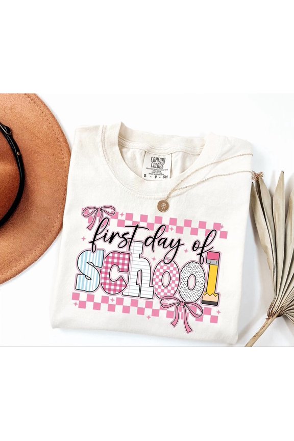 First Day Of School Teacher Shirt, Back To School Shirt, 1St Day Of School Teacher Outfit, Happy To See Your Face, Teacher School Clothing All Size S-5Xl