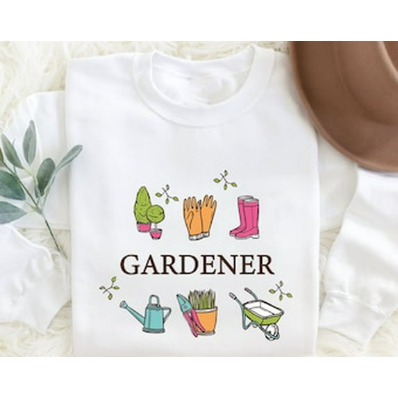 Simple Fit Gardener Shirt, Plant Lover Shirt, Farmer T Shirt, Hoeing Ain't Easy Shirt, Gift For Gardeners, Botanical Shirt, Gardening Shirt, Plant Tee