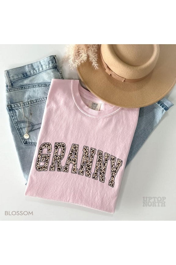 Granny Shirt, Granny T-Shirt Gift For Grandma, Grandmother T Shirt For Granny