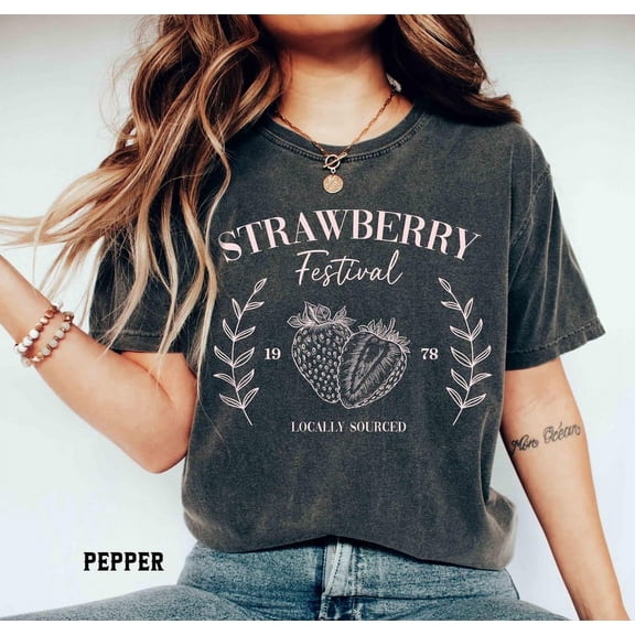 Simple Fit Strawberry Vintage Shirt, Strawberry Festival Cottagecore Shirt, Strawberry Tee, Summer Fruit Strawberry Tee