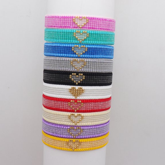 Simple Heart Bracelet Hand-woven