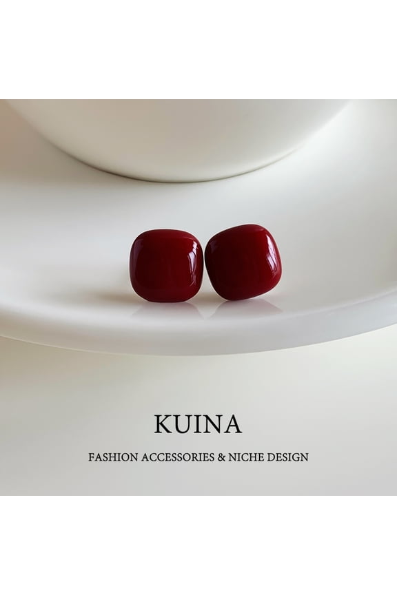 Simple senior sense of red square pearl earrings female new explosive models niche light luxury sterling silver needle earrings earrings