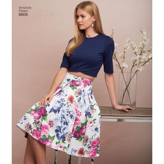 Simplicity Misses' Size 4-12 Skirts & Knit Top Pattern, 1 Each