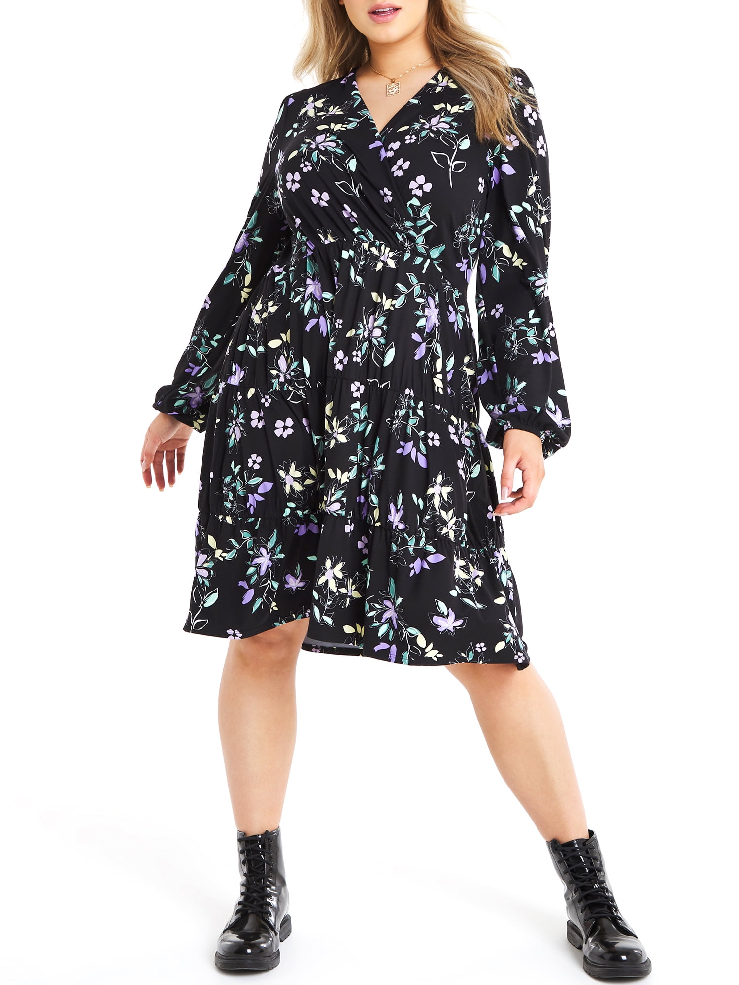 Simply Be Women s Plus Size Textured Tiered Wrap Front Skater