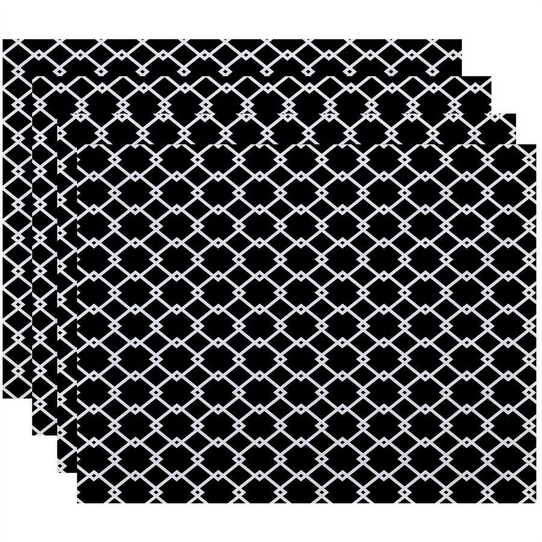 Simply Daisy 18" x 14" Link Lock Geometric Print Placemat