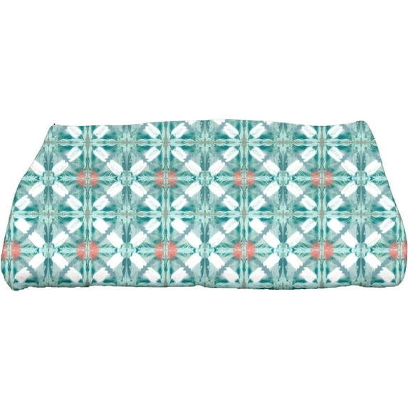 Simply Daisy 28" x 58" Beach Tile Geometric Print Bath Towel
