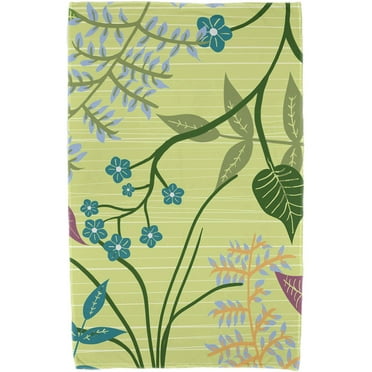Simply Daisy 30" x 60" Botanical Floral Print Beach Towel