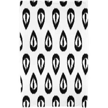 Simply Daisy 30" x 60" Ikat Tears Geometric Print Beach Towel