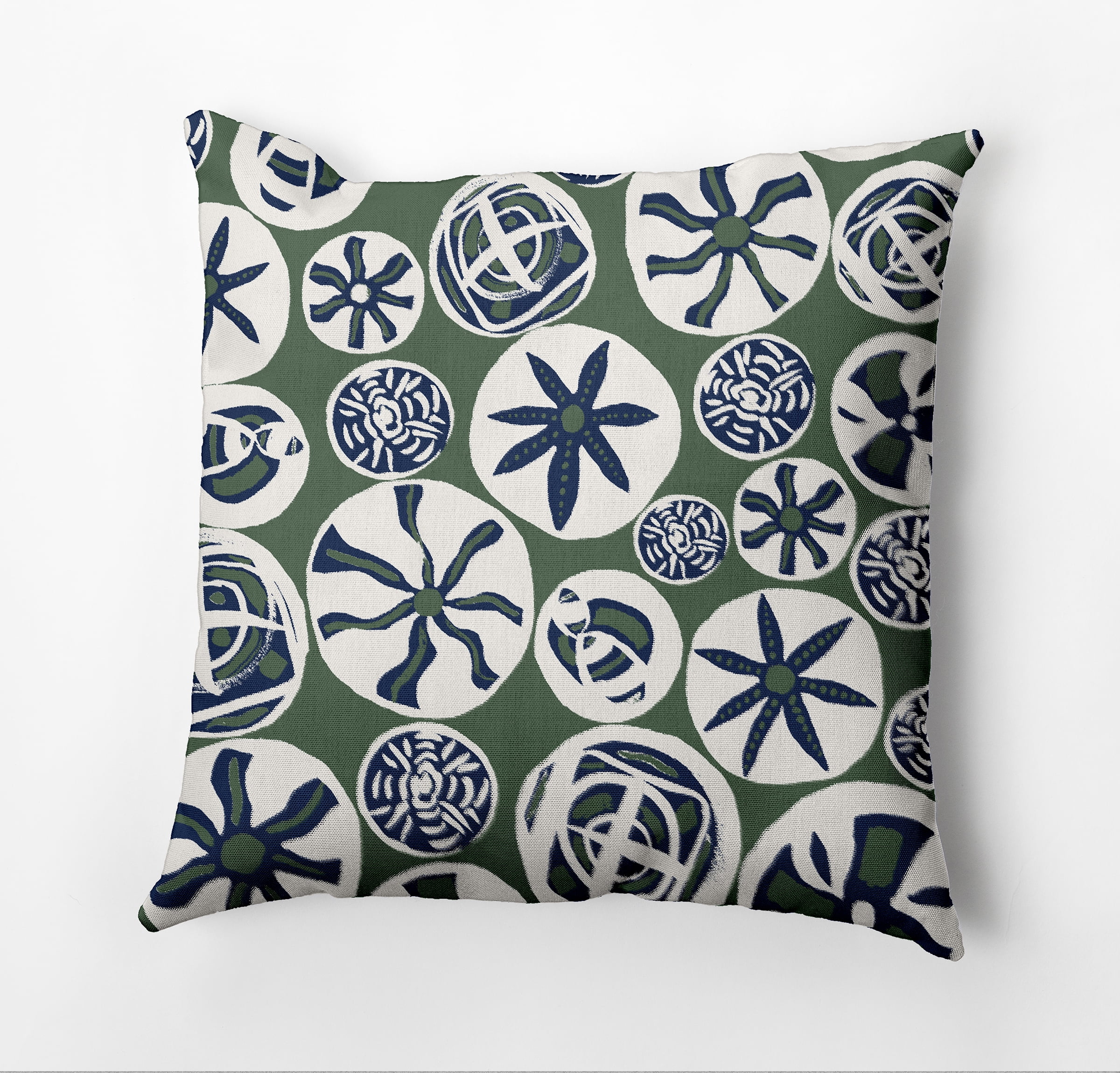 Simply Daisy Bay Treasure Outdoor Pillow, Green, 18 in x 18 in