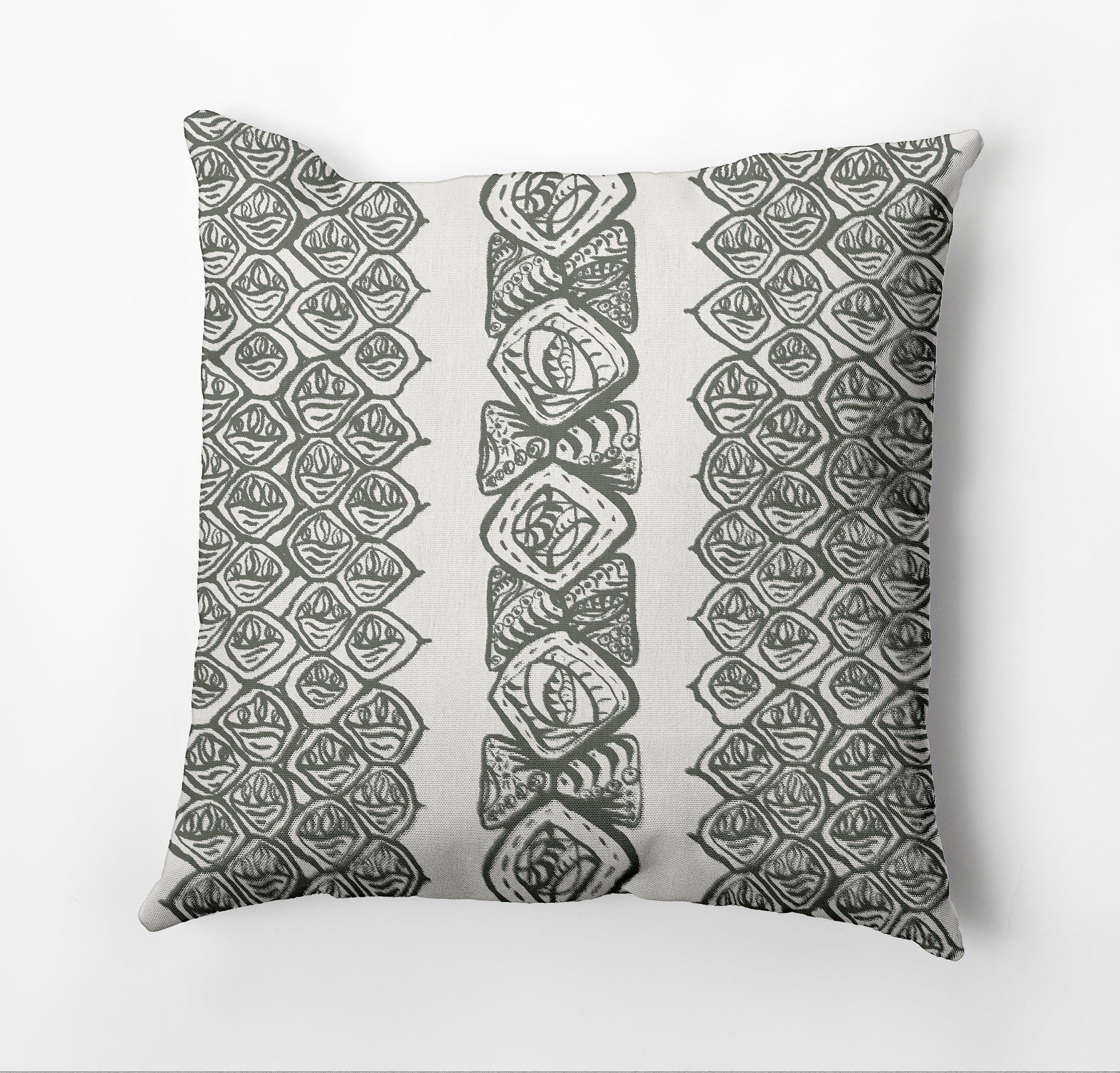 Simply Daisy Central Comb Decorative Throw Pillow