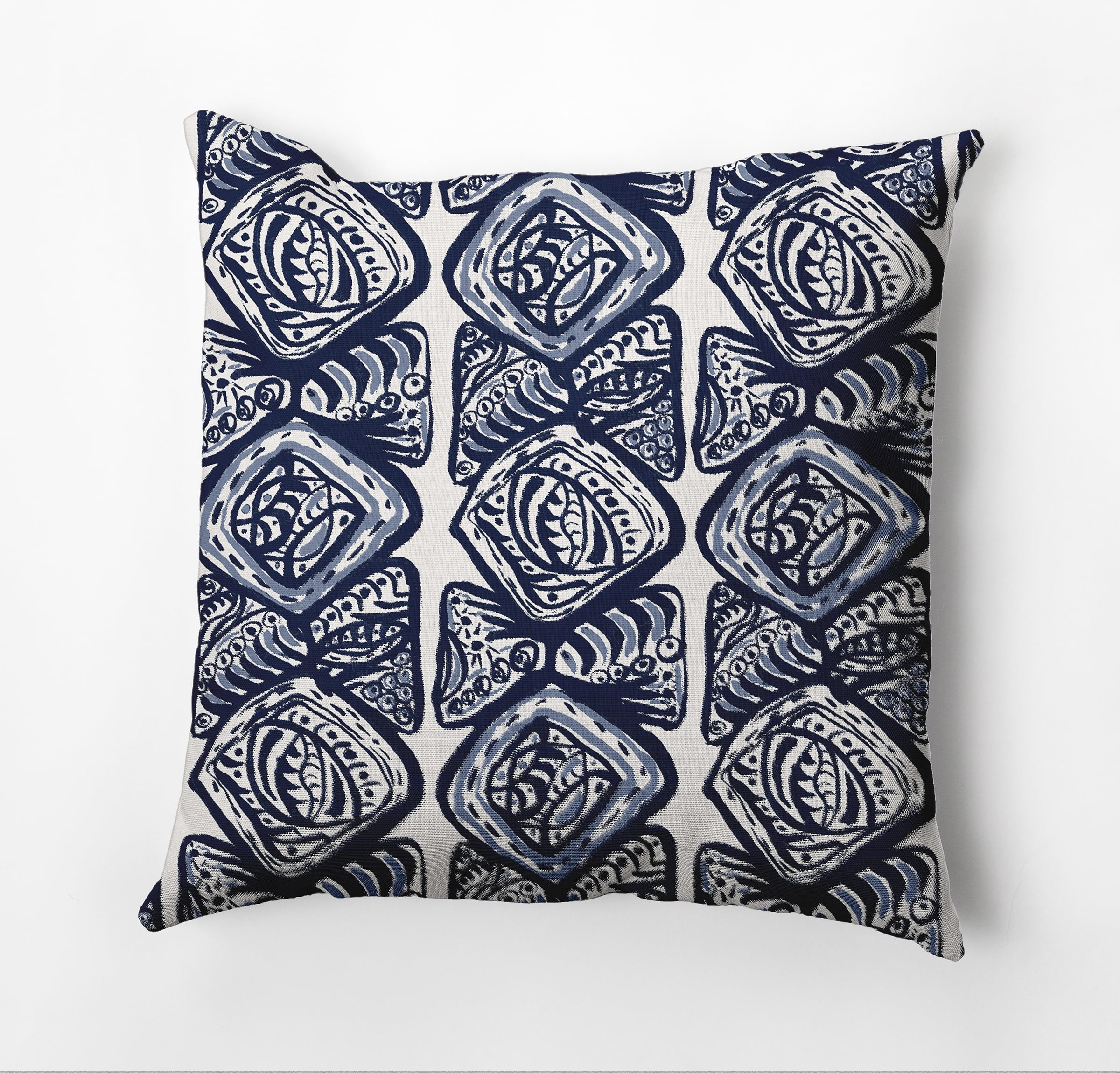 Simply Daisy Cowry Cluster Outdoor Pillow, Blue/White, 14 in x 20 in