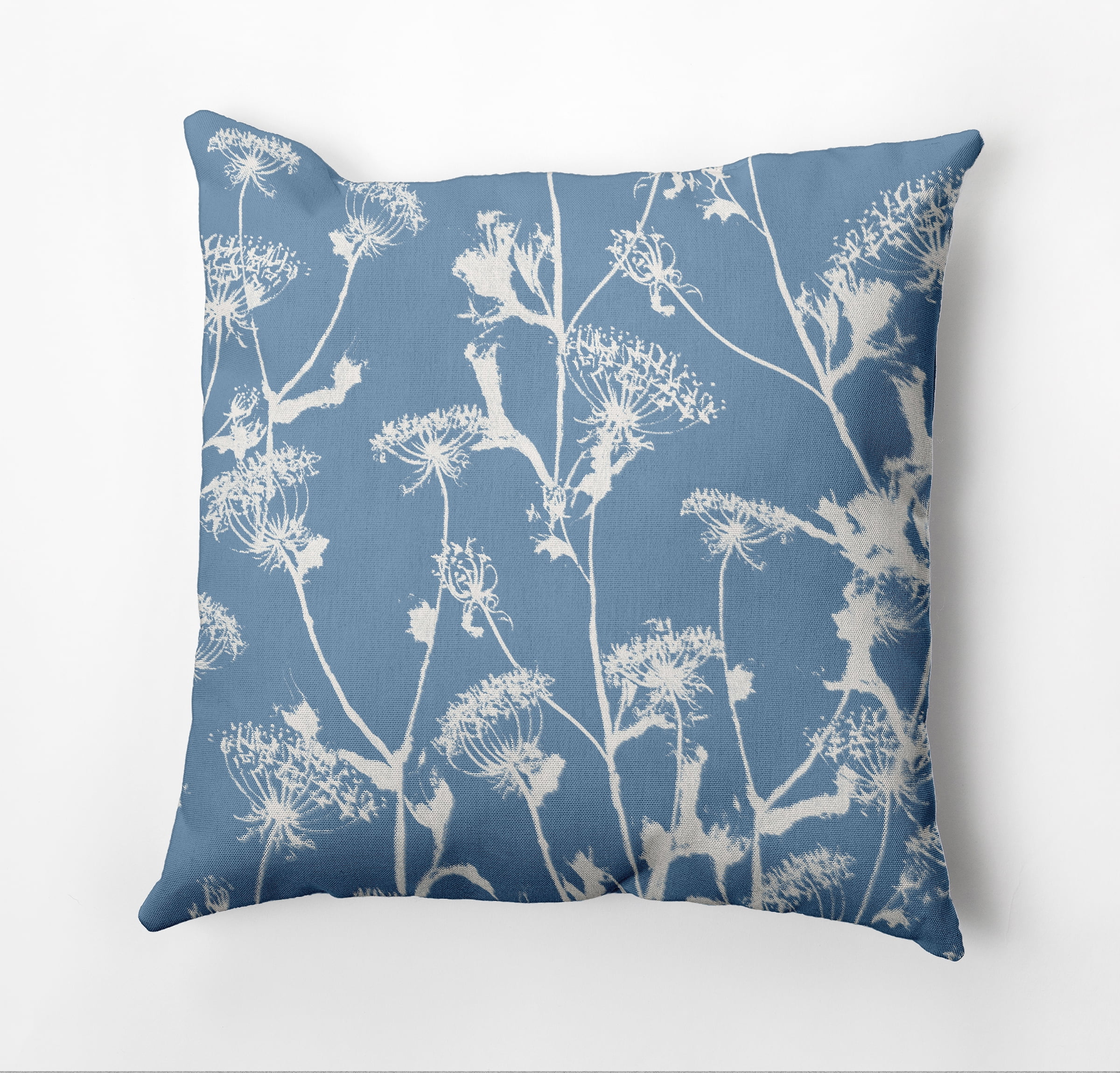 Simply Daisy Windy Blossom Outdoor Pillow, Blue/White, 14 in x 20 in