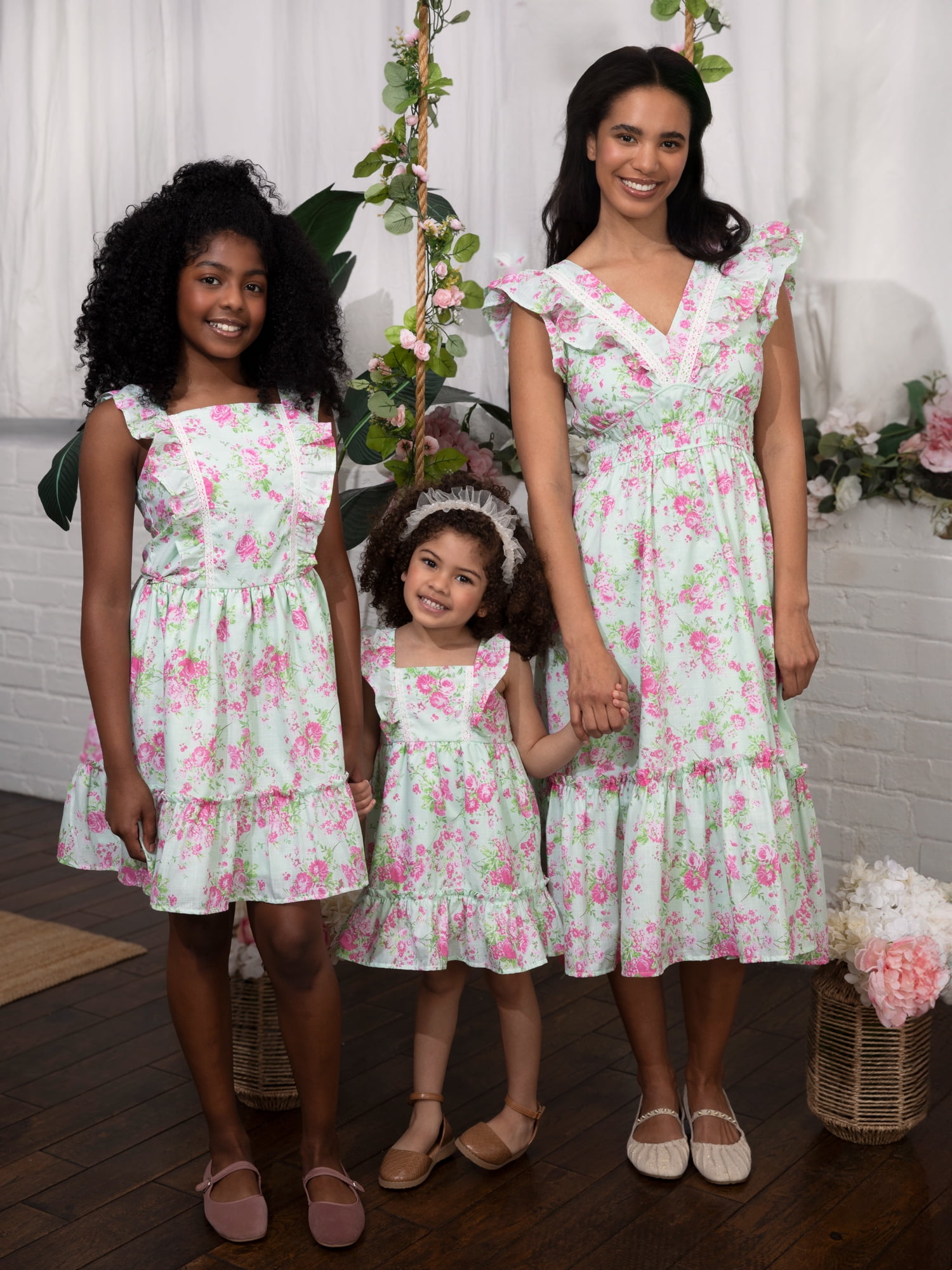 Simply Shabby Chic Women’s Ruffle Floral Midi Dress, Sizes S-XXXL