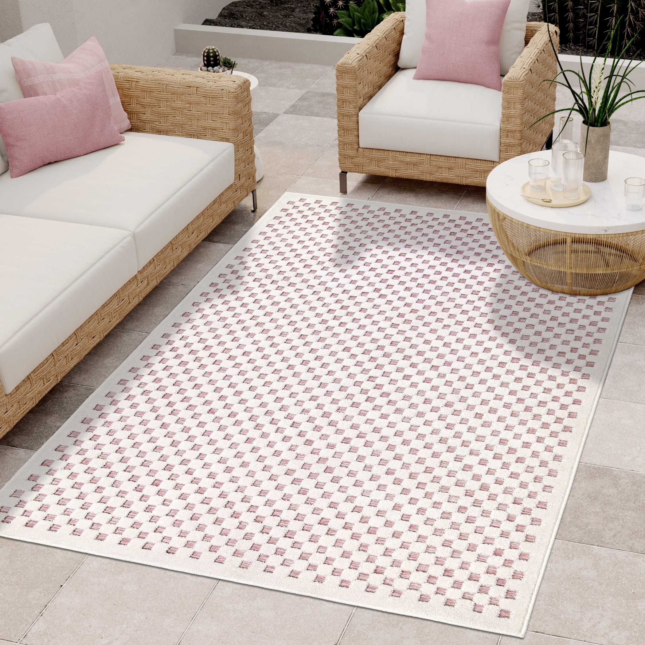 Pink Geometric 5' x 7' Synthetic Area Rug