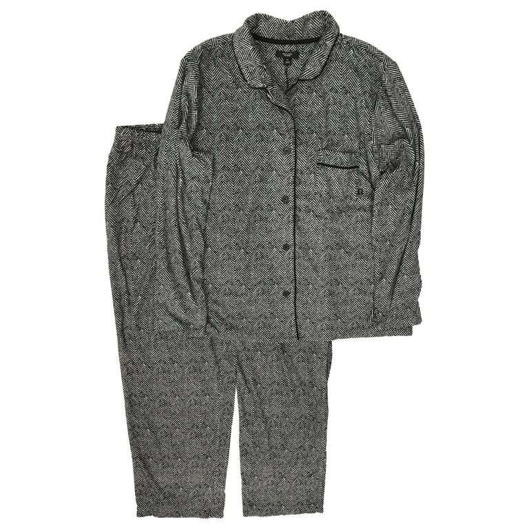 https://i5.walmartimages.com/seo/Simply-Vera-Womens-Black-Houndstooth-Fleece-Pajamas-Button-Up-Sleepwear-Set-XL_e3d3a2ba-01e7-4930-8b09-0aa8191f40b1.5c9781b26385fbf66d17fd9453b336c1.jpeg?odnHeight=768&odnWidth=768&odnBg=FFFFFF