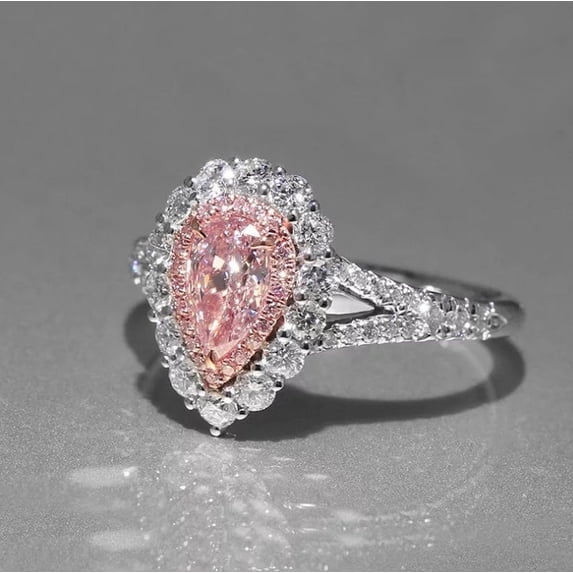 Teardrop Shaped Wedding Proposal Ring With Simulation Diamond Group Set And Cute Wind Design In White Gold Womens Ring