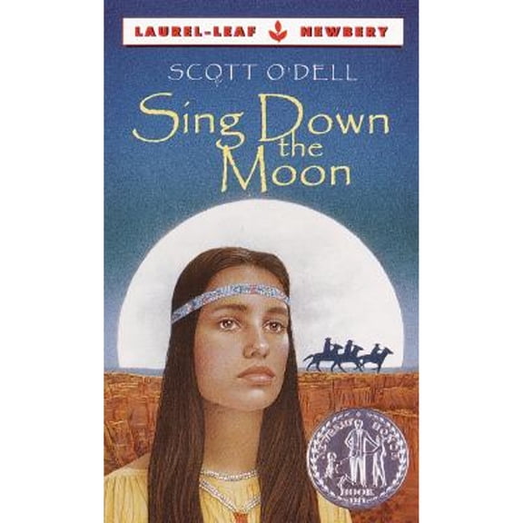 Pre-Owned Sing Down the Moon (Unknown) 0440979757 9780440979753