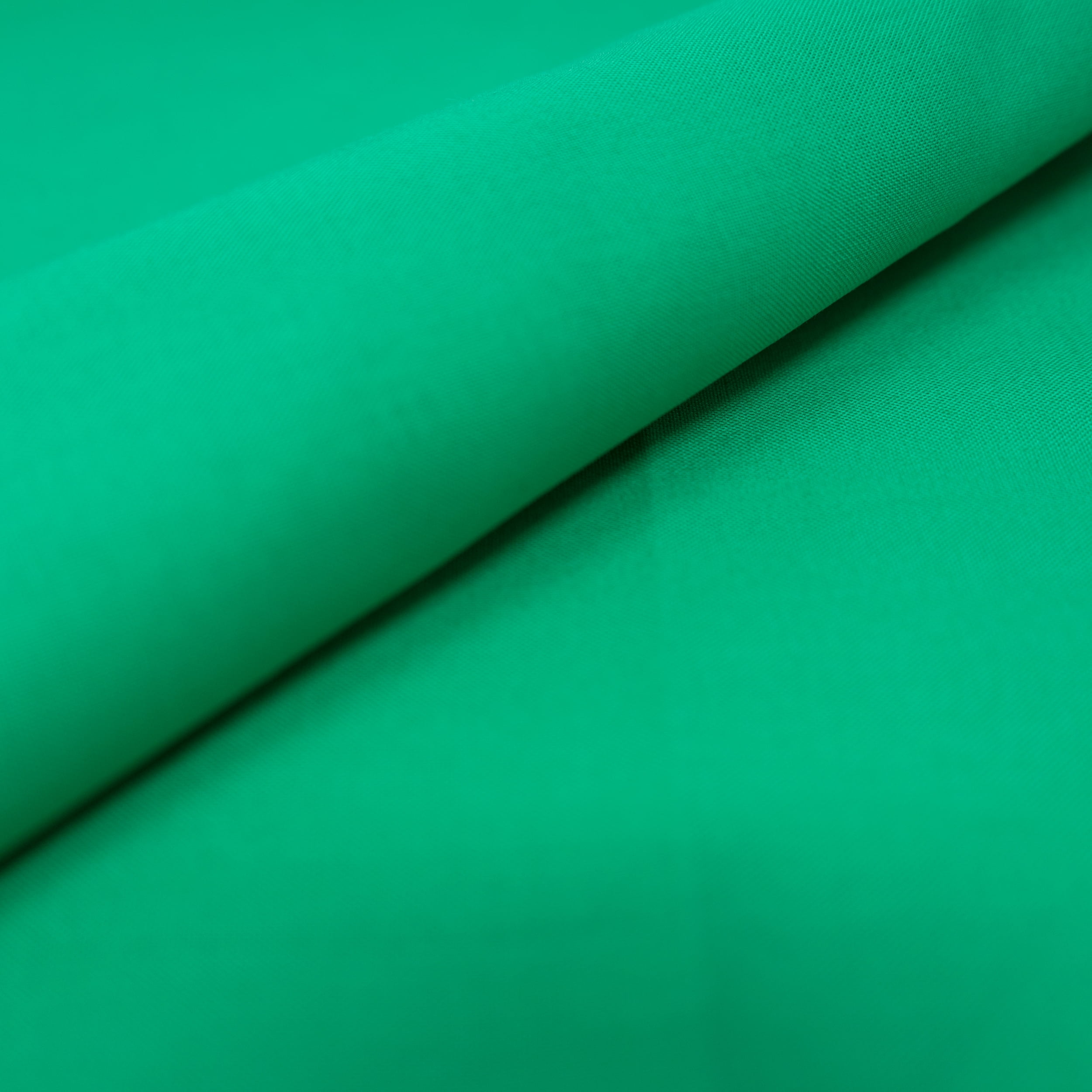 Singer 44" X 2 Yd 100% Cotton Sewing & Craft Fabric, Emerald Green