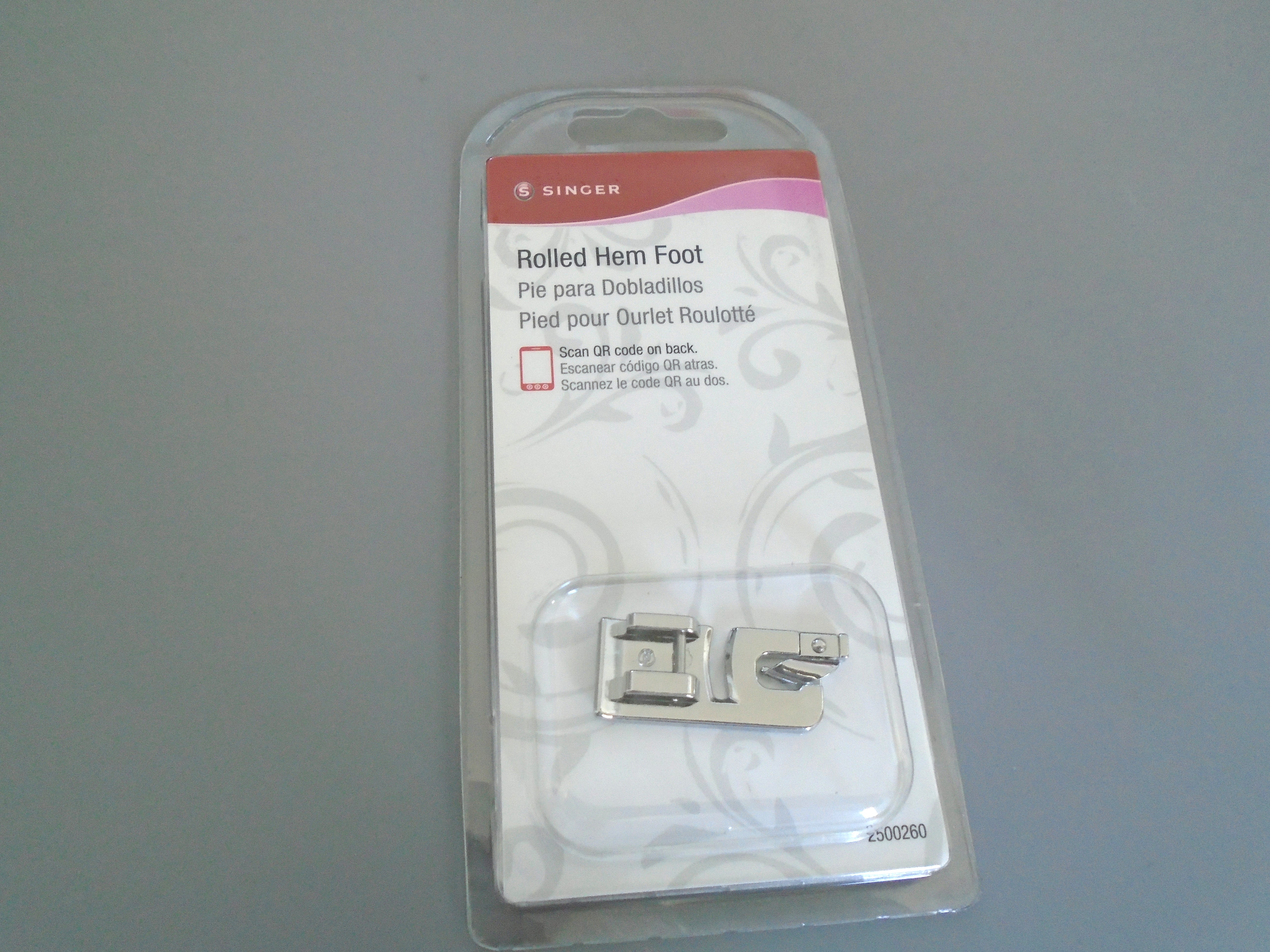 Singer Genuine Narrow Roller Hem 1/8 Inch Foot - Walmart.com