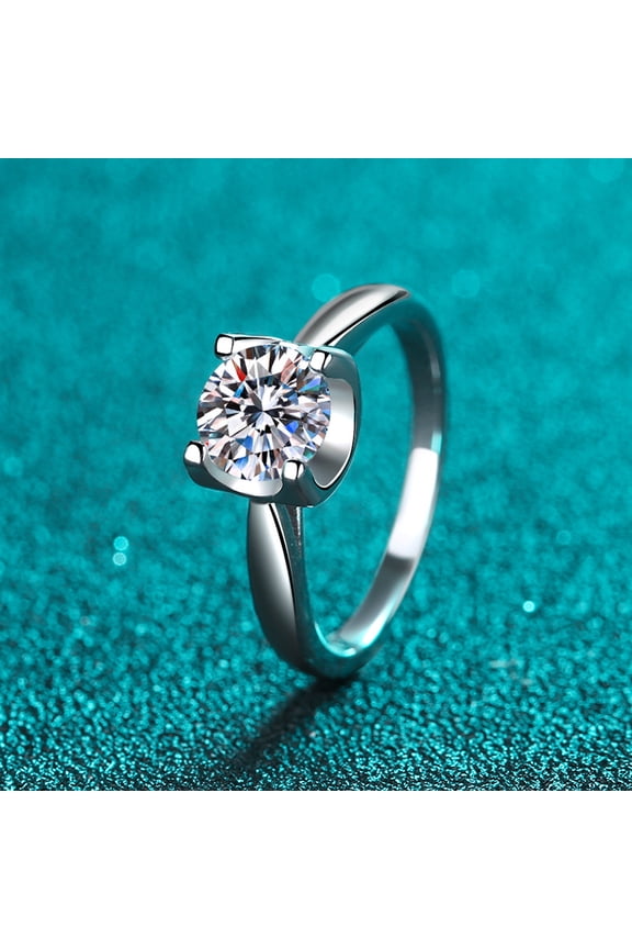 Single 0.5&1 Carat D Color VVS1 Moissanite Womens Ring - 925 Sterling Silver Engagement Ring & Wedding Band Jewelry Gift with Certificate
