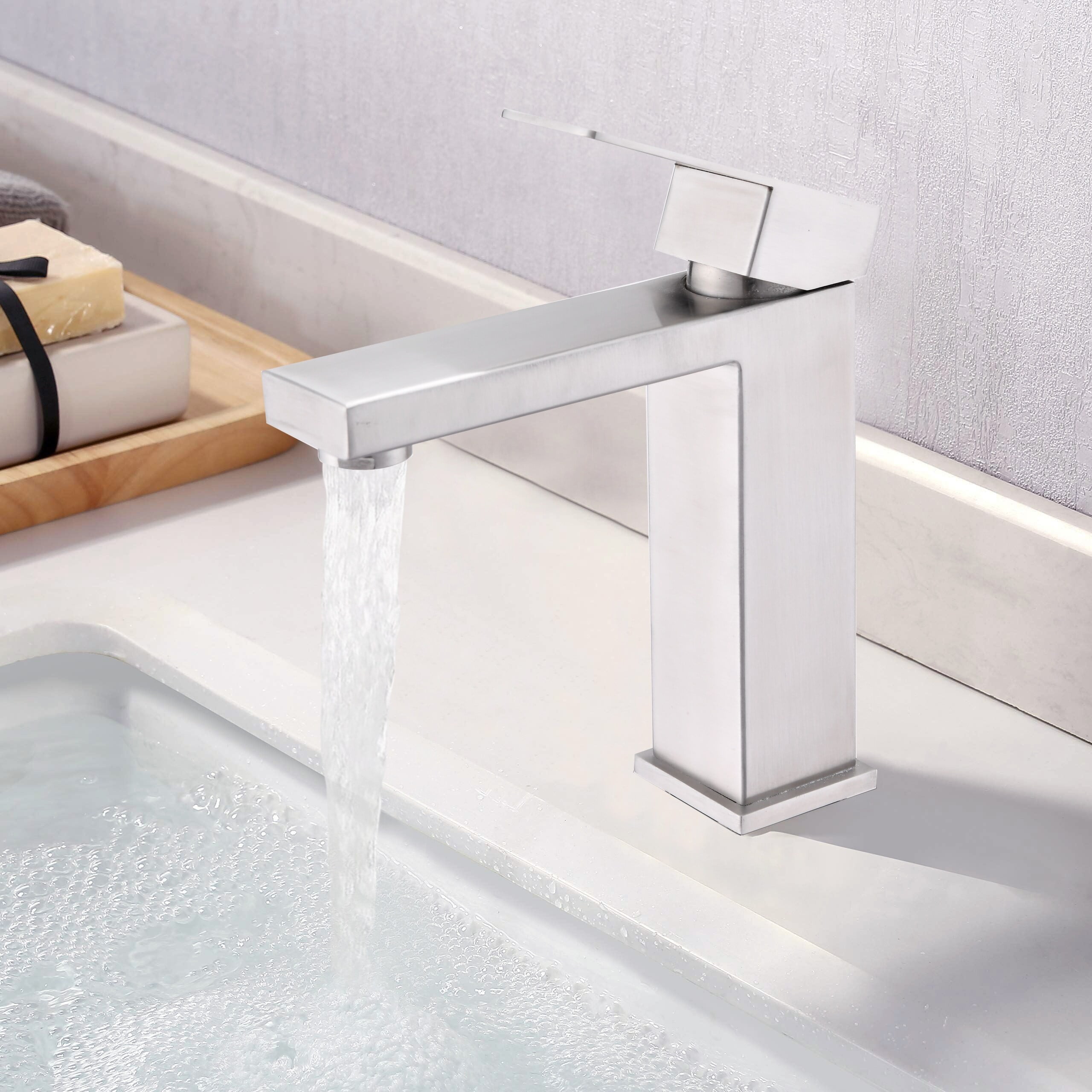 Brushed Nickel Single Handle Bathroom Faucet 7x5
